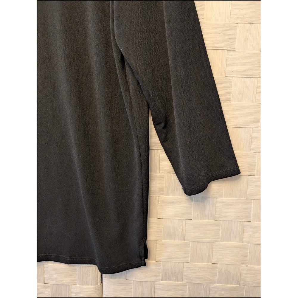 Banana Republic Black Split V-Neck Satin Trim Crepe Top Large Womens Top - Picture 9 of 10